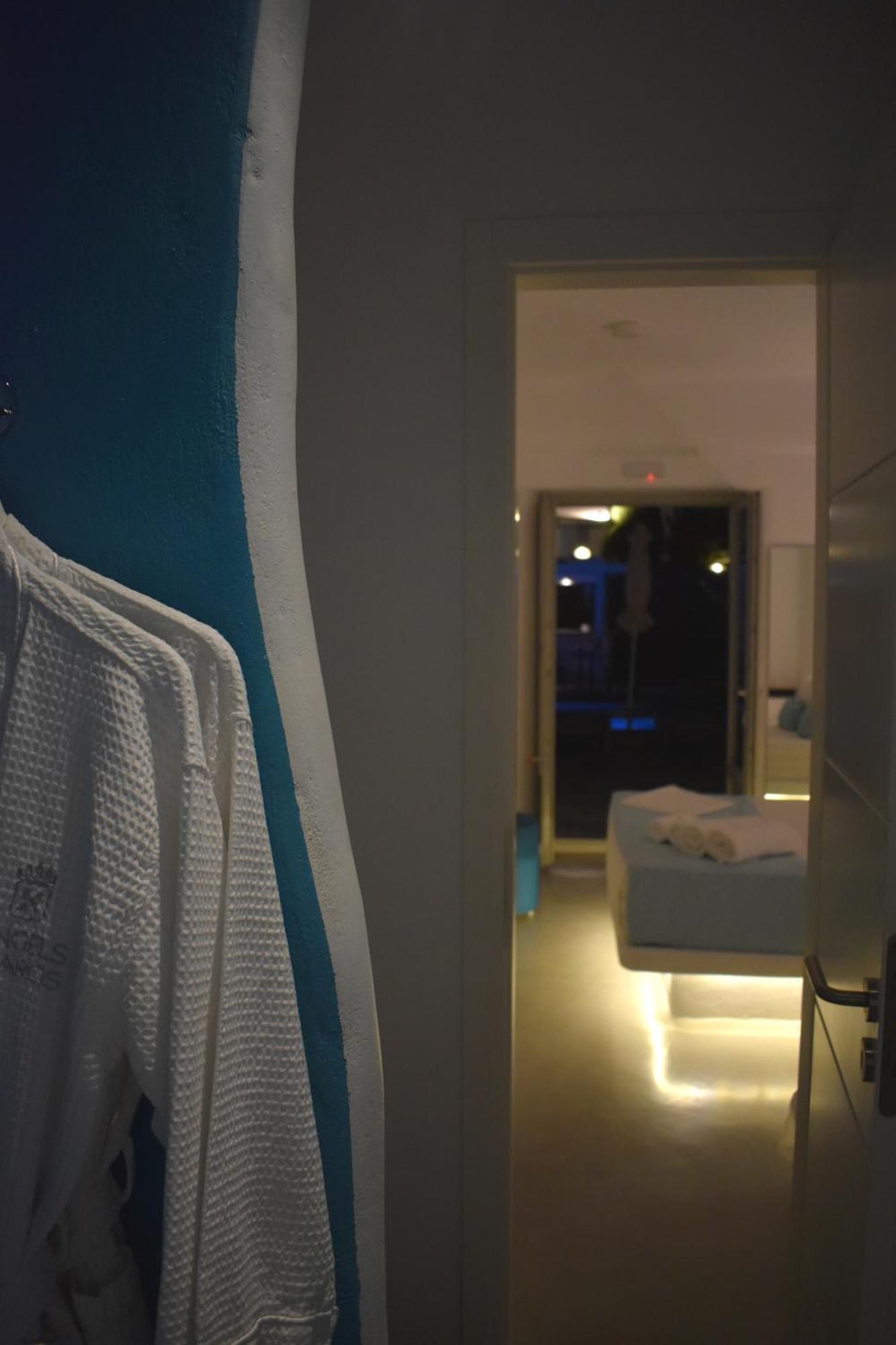 Angels Pillow Luxury Boutique Residence - Adults Only เนาซา ห้อง รูปภาพ